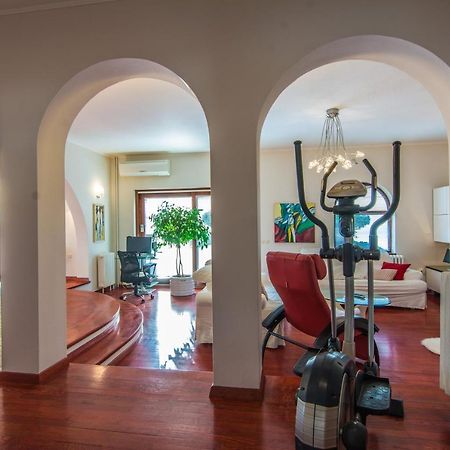 Apartments "Villa Antisin" With Heated Pool Zadar Exterior photo